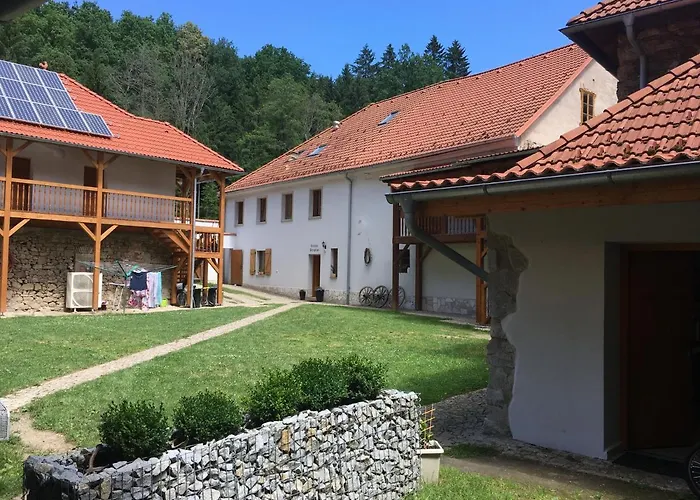 Zevluv Mlyn Casa de hóspedes 3*
